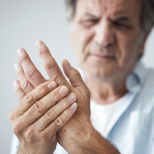 hand-pain-relief-Apex-Physical-Therapy-Merrillville-Valparaiso-IN
